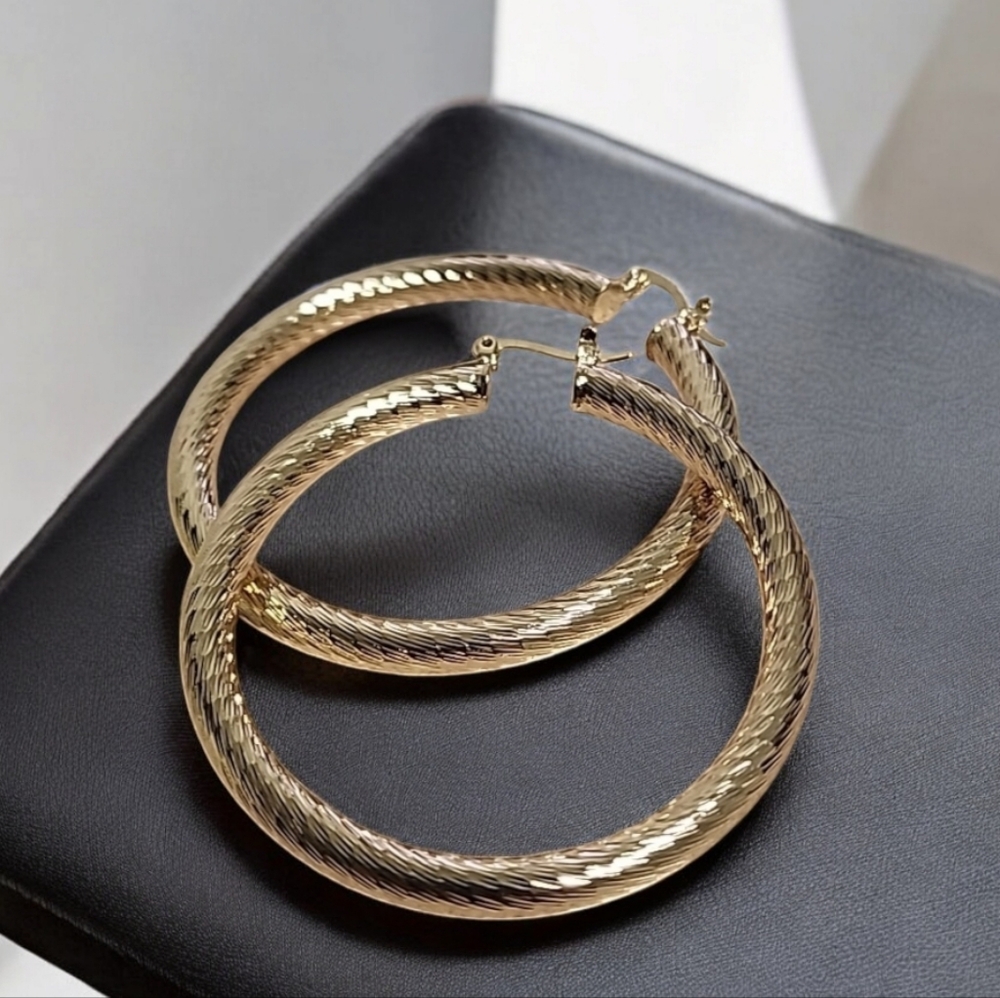 ANNE KLEIN Large Gold Hoops 60mm 2.38" Etched Textured Hoop Earrings Luxe Vibe - Picture 7 of 12
